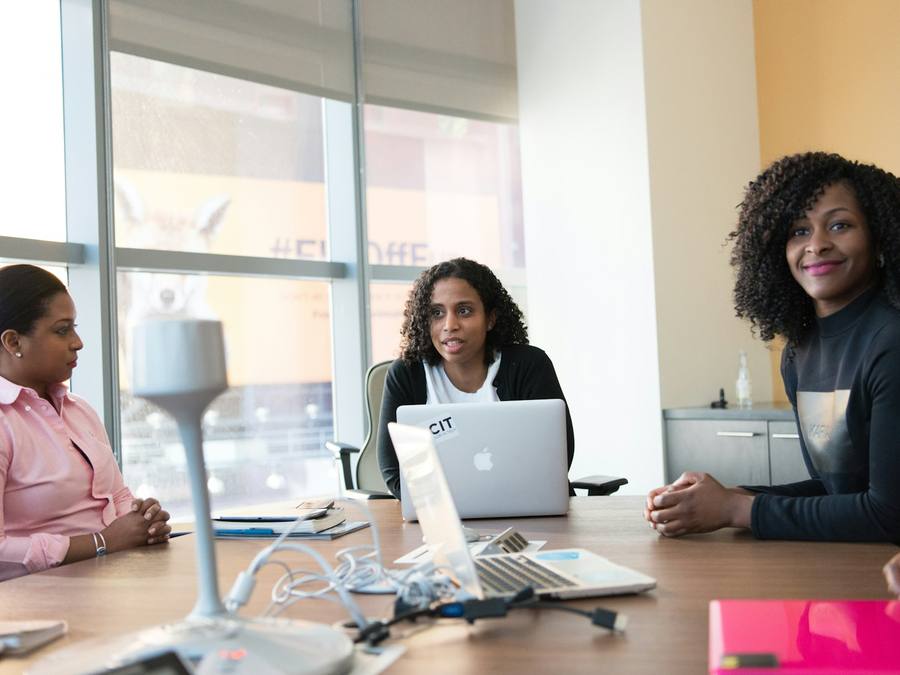 Women professionals in a working session